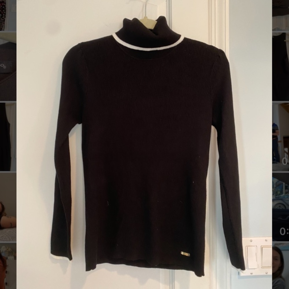 Women’s Calvin Klein Turtleneck size S